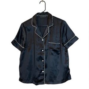 HOUSE OF HARLOW 1960 Black 100% Silk  Pajama Top Blouse Size S NWT